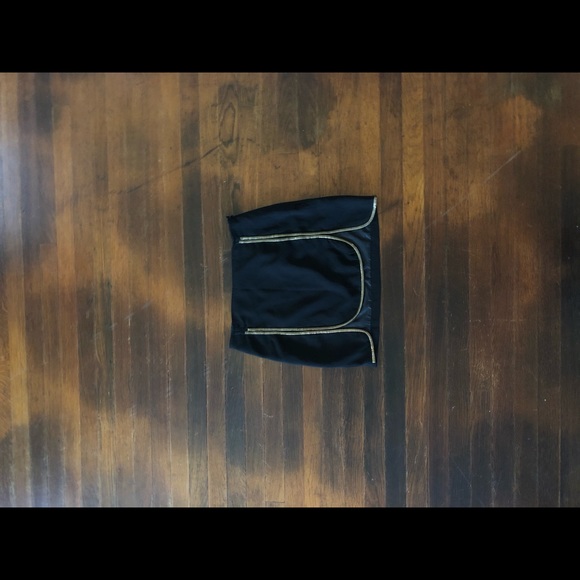 Skirt - Picture 3 of 8